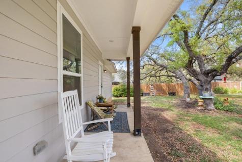 103 Leaning Oak Circle Johnson City TX 78636