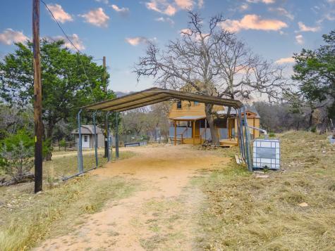 123 Birch Road Fredericksburg TX 78624