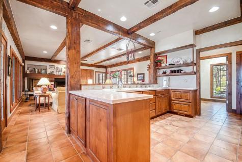 815 Oxen Trail Fredericksburg TX 78624