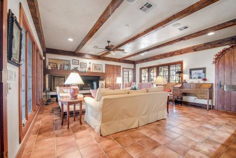 815 Oxen Trail Fredericksburg TX 78624