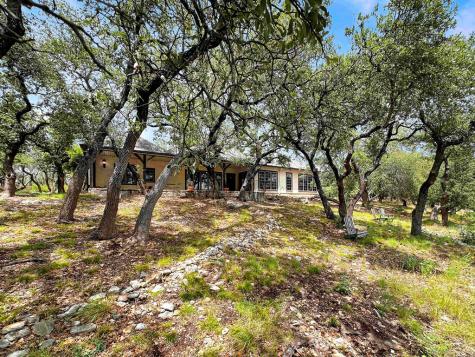 815 Oxen Trail Fredericksburg TX 78624