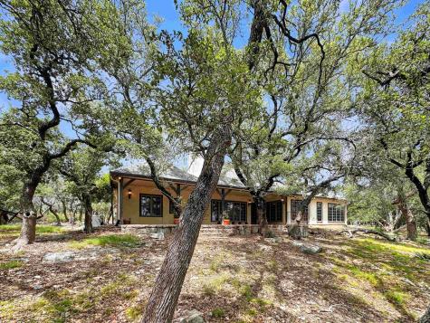815 Oxen Trail Fredericksburg TX 78624