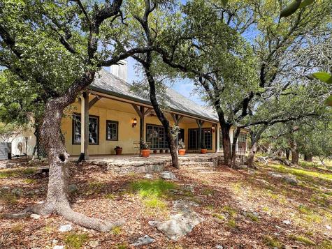 815 Oxen Trail Fredericksburg TX 78624