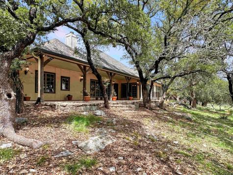 815 Oxen Trail Fredericksburg TX 78624