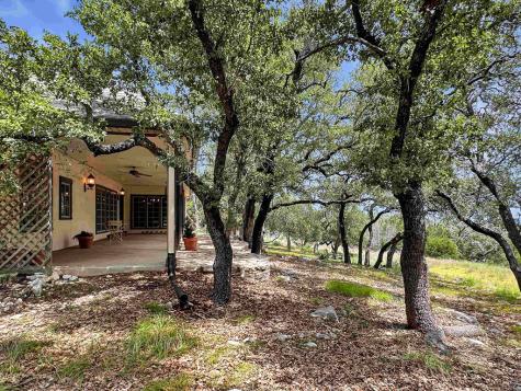 815 Oxen Trail Fredericksburg TX 78624