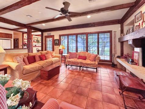 815 Oxen Trail Fredericksburg TX 78624