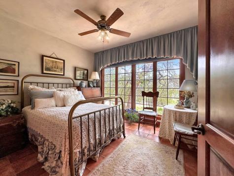 815 Oxen Trail Fredericksburg TX 78624