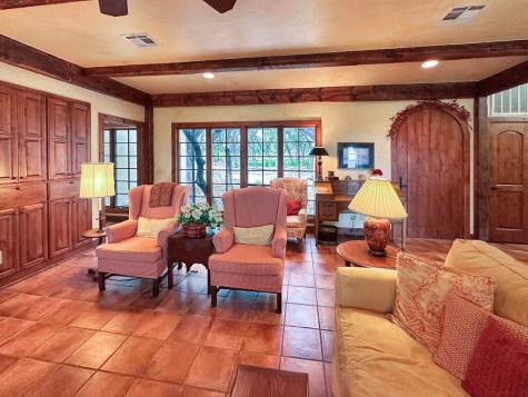 815 Oxen Trail Fredericksburg TX 78624