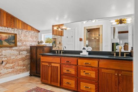 271 Smokehouse Road Fredericksburg TX 78624