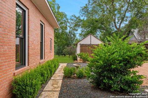 509 W Austin Street Fredericksburg TX 78624