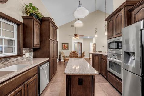 1048 Church Street Mason TX 76856