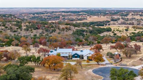 120 Fabelhaft Circle Fredericksburg TX 78624