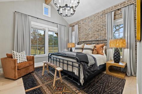 120 Fabelhaft Circle Fredericksburg TX 78624