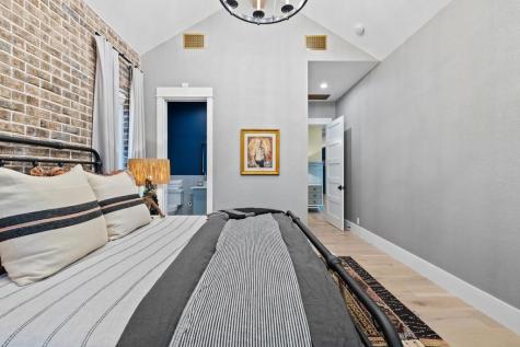 120 Fabelhaft Circle Fredericksburg TX 78624