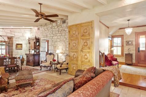 1251 Doebbler Road Fredericksburg TX 78624