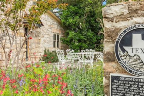 1251 Doebbler Road Fredericksburg TX 78624