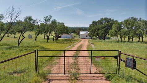 754 Ischar Lane Mason TX 76856