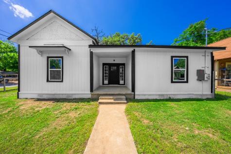 502 Ross Street Kerrville TX 78028