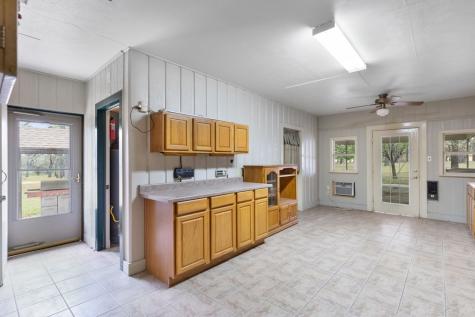 1801 N Llano Street Fredericksburg TX 78624