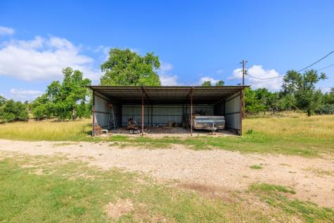 8218 N Us Highway 87 Fredericksburg TX 78624