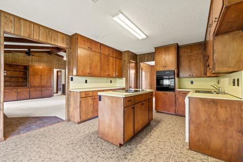 8218 N Us Highway 87 Fredericksburg TX 78624