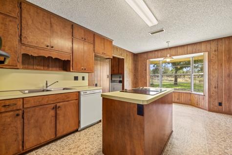 8218 N Us Highway 87 Fredericksburg TX 78624