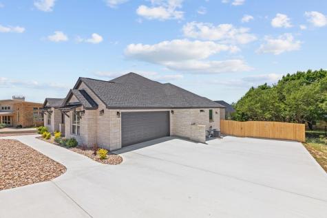 117 Stoneledge Fredericksburg TX 78624