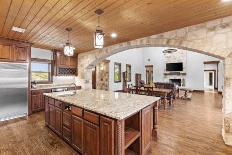 382 Breezy Hills Drive Fredericksburg TX 78624