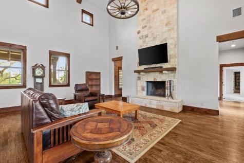 382 Breezy Hills Drive Fredericksburg TX 78624