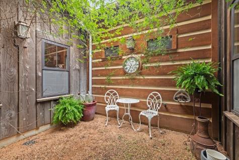 382 Breezy Hills Drive Fredericksburg TX 78624