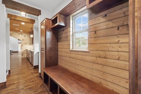 382 Breezy Hills Drive Fredericksburg TX 78624
