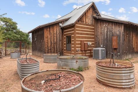 382 Breezy Hills Drive Fredericksburg TX 78624