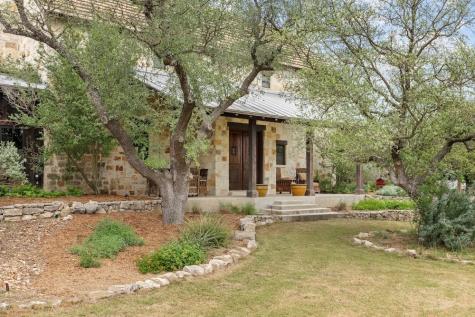382 Breezy Hills Drive Fredericksburg TX 78624