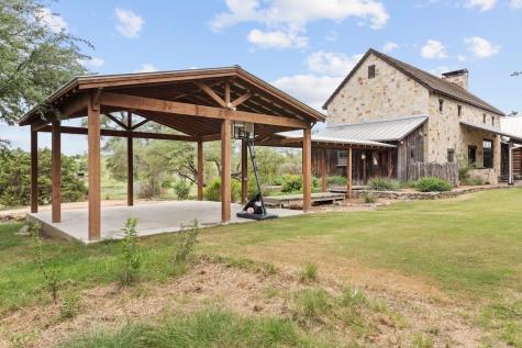 382 Breezy Hills Drive Fredericksburg TX 78624