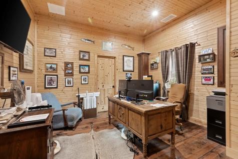 382 Breezy Hills Drive Fredericksburg TX 78624