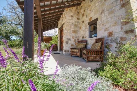382 Breezy Hills Drive Fredericksburg TX 78624