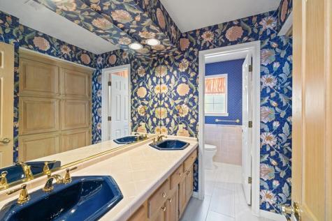 1322 N Hi Circle Horseshoe Bay TX 78657