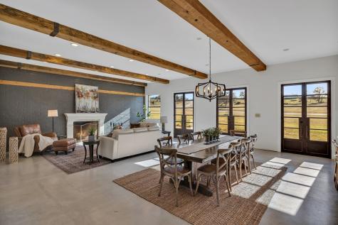 130 S Overlook Drive Fredericksburg TX 78624