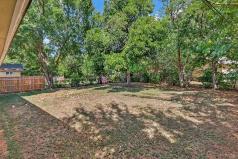 404 Freestone Drive Euless TX 76039