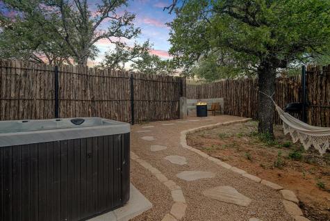 1956 Loudon Road Fredericksburg TX 78624