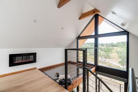 1956 Loudon Road Fredericksburg TX 78624