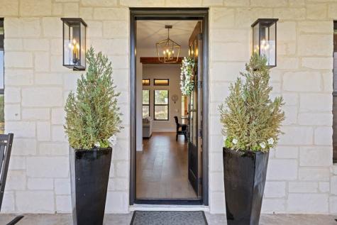 2214 Stone Meadow Fredericksburg TX 78624