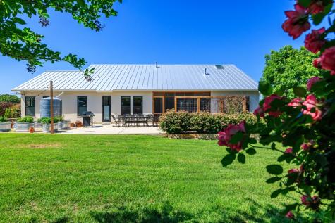 2214 Stone Meadow Fredericksburg TX 78624