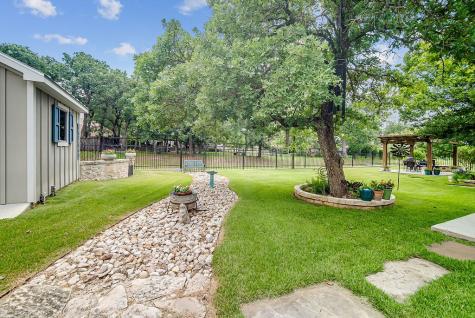 2219 Stone Meadow Fredericksburg TX 78624