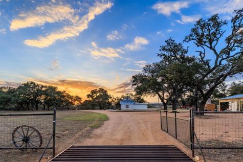 888 Dietrich Road Fredericksburg TX 78624