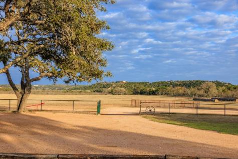 888 Dietrich Road Fredericksburg TX 78624