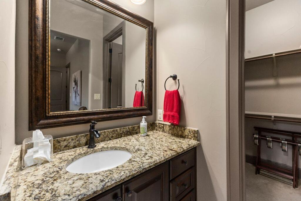 11101 Caliza Bluff Boerne TX 78006