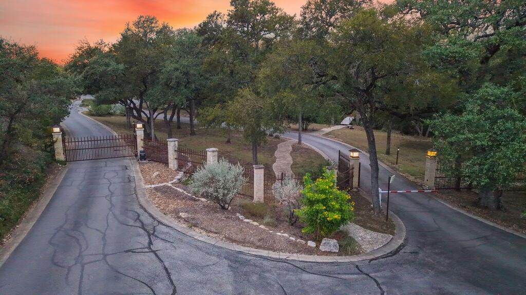 11101 Caliza Bluff Boerne TX 78006