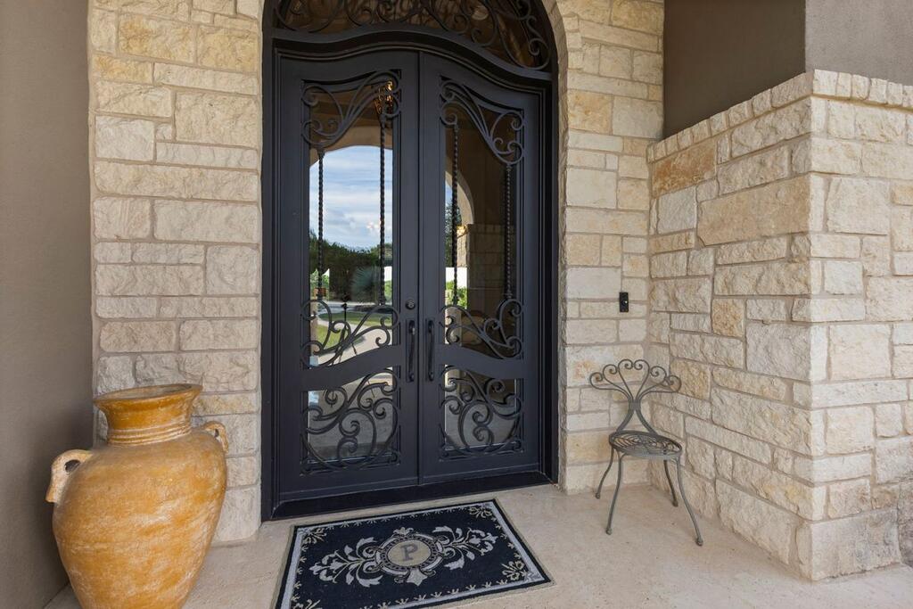11101 Caliza Bluff Boerne TX 78006