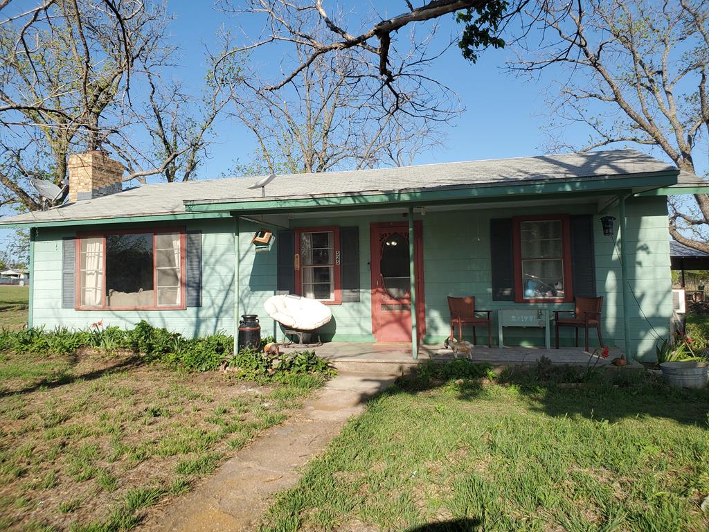 525 Ranck Avenue Mason TX 76856